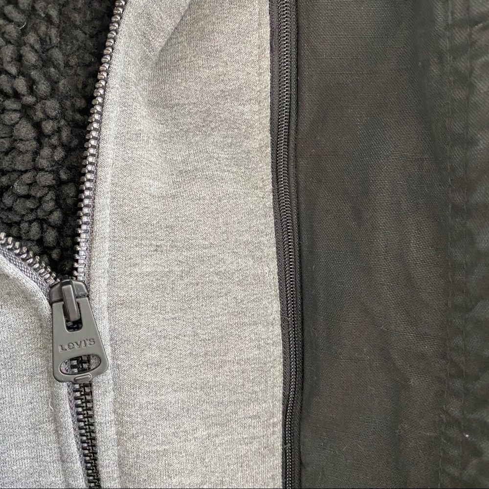 Levi’s Jacket - Picture 5 of 5